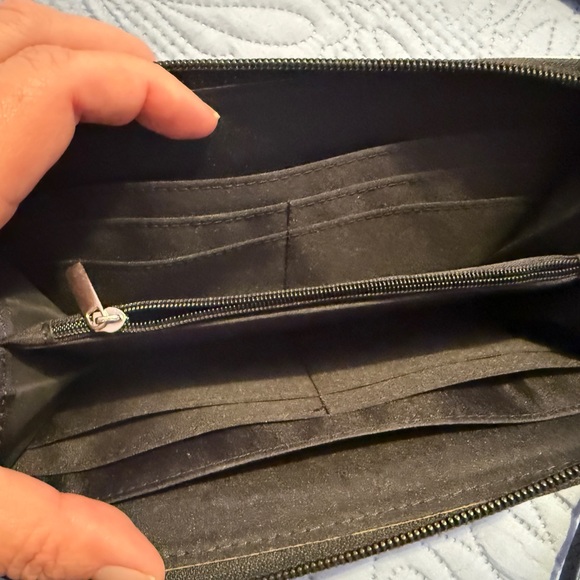 Tennessee Titans wristlet. Blue and Tan Clutch with Bold Logo and Navy Accents - Picture 6 of 7